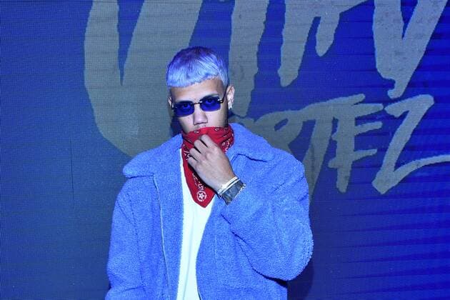 Jhay Cortez album Photocall MEXICO CITY, MEXICO - AUGUST 21: Puerto Rican singer of Reggaeton Jhay Cortez poses for photos before to offer a showcase to promote his hit No Me Conoce Remix at Universal Music Auditorium on August 21, 2019 in Mexico City, Mexico  Copyright: xCarlosxTischlerx EYE2872