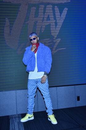 Jhay Cortez album Photocall MEXICO CITY, MEXICO - AUGUST 21: Puerto Rican singer of Reggaeton Jhay Cortez poses for photos before to offer a showcase to promote his hit No Me Conoce Remix at Universal Music Auditorium on August 21, 2019 in Mexico City, Mexico  Copyright: xCarlosxTischlerx EYE2902