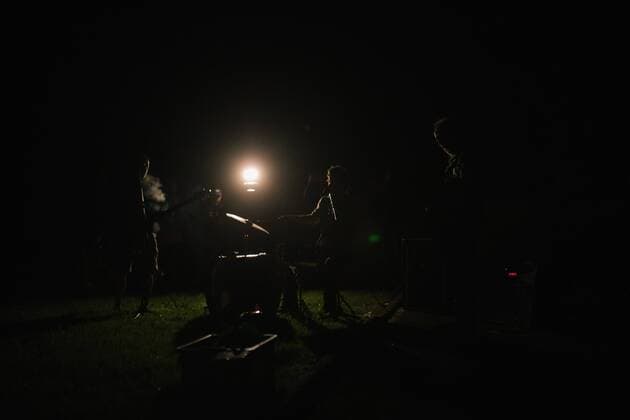 22 8 2019 Nocturnal punk concert in front of police accommodation G7 in Biarritz From 24 to 26 August, the annual G7 summit takes place in Biarritz in southern France In the small town of Ustaritz, a punk band played in front of the accommodation of police officers deployed to deprive them of their sleep Copyright: xMichaelxTrammerx