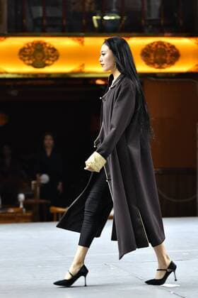 (190825) -- LHASA, Aug. 25, 2019 -- A Tibetan candidate is seen in an audition of the Chinese Tibetan Model Competition for Tibet area held in Lhasa, southwest China s Tibet Autonomous Region, Aug. 25, 2019. An audition of the third Chinese Tibetan Model Competition was held Sunday in Tibet, in which candidates staged a combination of Tibetan traditional costumes and modern fashion. Those who are selected will take part in the final of the competition in southwestern Chinese city of Chengdu on Oct. 22. ) CHINA-TIBET-TIBETAN MODEL COMPETITION-AUDITION (CN) LixXin 