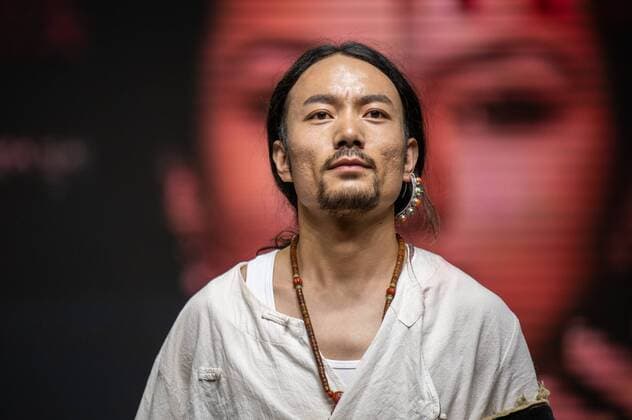 (190825) -- LHASA, Aug. 25, 2019 -- A Tibetan candidate is seen in an audition of the Chinese Tibetan Model Competition for Tibet area held in Lhasa, southwest China s Tibet Autonomous Region, Aug. 25, 2019. An audition of the third Chinese Tibetan Model Competition was held Sunday in Tibet, in which candidates staged a combination of Tibetan traditional costumes and modern fashion. Those who are selected will take part in the final of the competition in southwestern Chinese city of Chengdu on Oct. 22. (Photo by Xinhua) CHINA-TIBET-TIBETAN MODEL COMPETITION-AUDITION (CN) SunxFei 