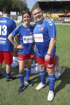 Katja Suding and Elton at the benefit soccer game Kicken mit Herz 2019 in the stadium Hoheluft Hamburg, 25 08 2019 Foto:xgbrcix xFuturexImage