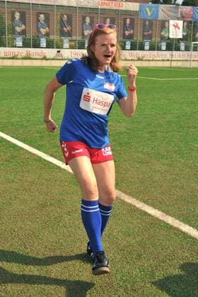 Nina Petri Benefit Football match KICKEN WITH HEART, the duel between celebrities and doctors for a good cause in the stadium Hoheluft SC Victoria Hamburg Hamburg, 25 08 2019 Please caption IMAGO Michael Wigglesworth