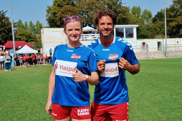 Nina Petri and Stephan Luca Benefit Football game KICKEN WITH HEART, the duel between celebrities and doctors for a good cause in the stadium Hoheluft SC Victoria Hamburg Hamburg, 25 08 2019 Please caption IMAGO Michael Wigglesworth