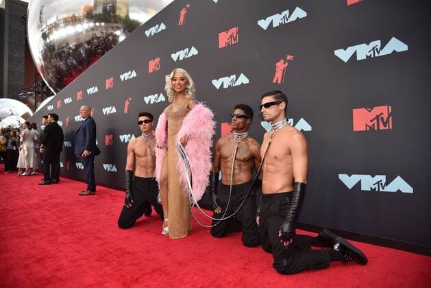Nikita Dragun arrives on the red carpet at the 36th annual MTV Video Music Awards at the Prudential Center in Newark, NJ on Monday, August 26, 2019.  NJP20190826429 SERENAxXU-NING