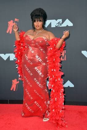 August 26, 2019, New York, New York, United States Lizzo arriving at the 2019 MTV Video Music Awards at the Prudential Center on August 26, 2019 in Newark, New Jersey New York United States  - ZUMAny1_ 20190826_zaf_ny1_087 Copyright: xKristinxCallahanx