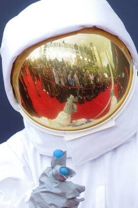 August 26, 2019, Newark, New Jersey, United States: Moonman mascot attends the 2019 MTV Video Music Video Awards held at the Prudential Center in Newark, NJ Newark United States - ZUMAs197 20190826_zaa_s197_446 Copyright: xEfrenxLandaosx