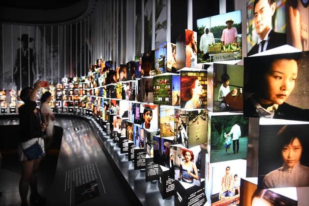 China, Filmmuseum in Qingdao (190829) -- QINGDAO, Aug. 29, 2019 -- People visit the Qingdao Film Museum in Qingdao, east China s Shandong Province, Aug. 28, 2019. ) CHINA-SHANDONG-QINGDAO-FILM MUSEUM (CN) LixZiheng 