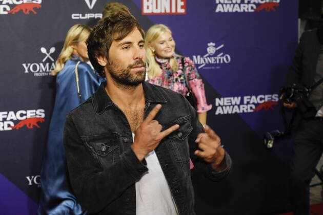 29 08 2019 Düsseldorf Guest at the Bunte New Faces Award in the old steelworks Max Giesinger Düsseldorf Old steelworks, Ronsdorfer Str Nordrhein Westfalen Germany
