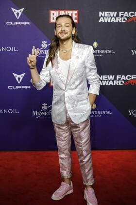 29 08 2019 Düsseldorf Guest at the Bunte New Faces Award in the old steelworks Riccardo Simonetti Düsseldorf Old steelworks, Ronsdorfer Str Nordrhein Westfalen Germany