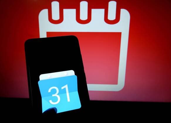 August 30, 2019, India: In this photo illustration a Mobile Google Calendar logo seen displayed on a smartphone. India - ZUMAs197 20190830_zab_s197_033 Copyright: xAvishekxDasx