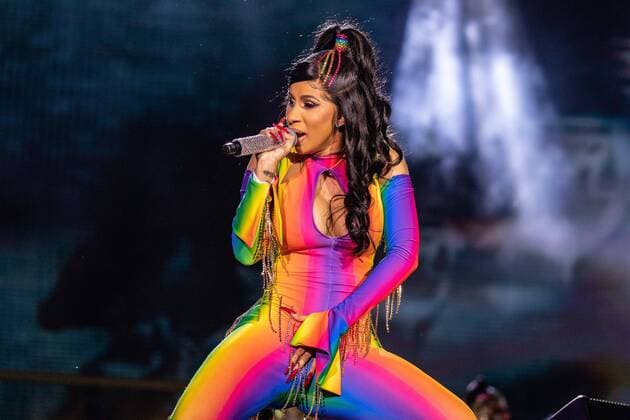 Entertainment Bilder des Tages August 31, 2019, Philadelphia, Pennsylvania, U.S: Singer CARDI B (BELCALIS MARLENIS ALMANZAR) during the Made In America Music Festival at Benjamin Franklin Parkway in Philadelphia, Pennsylvania Philadelphia U.S. - ZUMAs135 20190831_zap_s135_071 Copyright: xDanielxDeSloverx