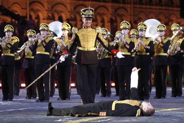 MOSCOW, RUSSIA - SEPTEMBER 1, 2019: Members of the Central Military Band of the Russian Defense Ministry perform during the closing ceremony of the 12th Spasskaya Tower International Military Music Festival in Red Square. Artyom Geodakyan TASS  TS0B8FDF