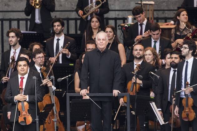 19 West Eastern Divan Orchestra, conductor Daniel Barenboim, live in the Berlin Waldbuehne on 17 08 19 Classical music, orchestra, music Berlin Germany, Germany Copyright: xPOP-EYEx xBenxKriemannx POP-EYE_10116968