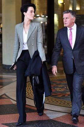 SARAH BUDGE COURT, Sarah Budge leaves the Downing Centre Court in Sydney, Thursday, September 5, 2019. Sarah Budge, girlfriend of John Ibrahim, is facing court on a firearms charge. ( NO ARCHIVING, EDITORIAL USE ONLY, NO USE IN BOOKS WITHOUT CONSENT SYDNEY NSW AUSTRALIA  Copyright: xPAULxBRAVENx 20190905001416465865