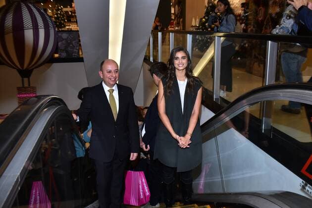 Fashion Fest Autumn Winter Store Tour MEXICO CITY, MEXICO - SEPTEMBER 5: Victoria s Secret Model Taylor Hill poses for photos during a store tour to promote the Fashion Fest Autumn Winter 2019 at Liverpool Polanco on September 5, 2019 in Mexico City, Mexico  Copyright: xCarlosxTischlerx EYE_9873