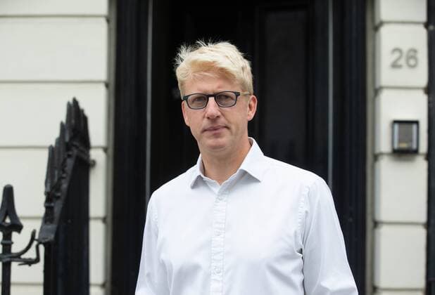 Bilder des Jahres 2019, News 09 September News Themen der Woche KW 36 News Bilder des Tages . 06 09 2019. London, United Kingdom. Jo Johnson, brother of Boris Johnson, spoke outside his home this morning and gave his backing to the Government. Yesterday he resigned as Universities minister. Jo Johnson outside his home. London.  xMarkxThomasx xi-Imagesx IIM-20113-0003