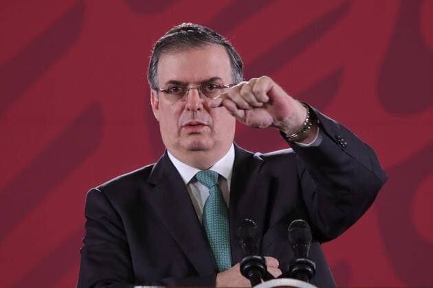 Mexican Foreign Affairs Secretary Marcelo Ebrard speaks during a press conference at the National Palace in Mexico City, Mexico, 6 September 2019. Ebrard announced that a summit of Spanish-speaking civilizations is being prepared for 2019 to curb latent racism and xenophobia reflected in recent shootings in the United States. Marcelo Ebrad press conference !ACHTUNG: NUR REDAKTIONELLE NUTZUNG!  Copyright: xSashenkaxGutierrezx MEX2407 20190906-637033910482818939