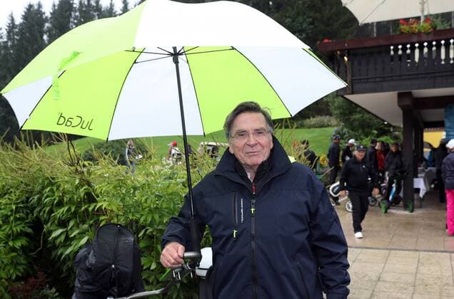 25 Tabaluga Golf Tournament in favor of the Mcihael Roll Tabaluga Foundation Elmar Wupper came despite rain, Tutzing Germany Golfclub Tutzing