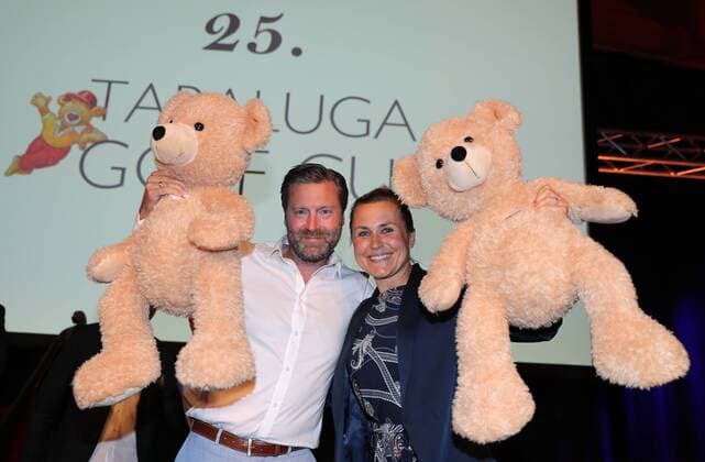 25 Tabaluga Golf Tournament in favour of the Mcihael Roll Tabaluga Foundation The gross winners at the 25 Tabaluga Golf Tournament Claes Gripenberg and Martina Eberl former world class golfer , Tutzing Deutschland Golfclub Tutzing