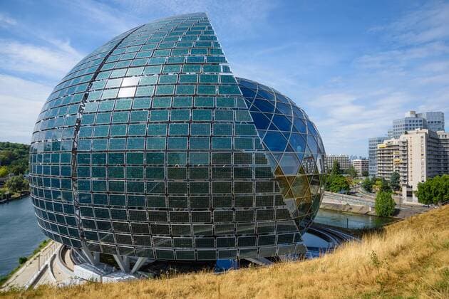 Architektur von Shigeru Ban Paris, Ile Seguin, Konzerthalle Seine Musicale , Jean de Gastines und Shigeru Ban, 2017 *** Paris, Ile Seguin, concert hall Seine Musicale , Jean de Gastines and Shigeru Ban, 2017