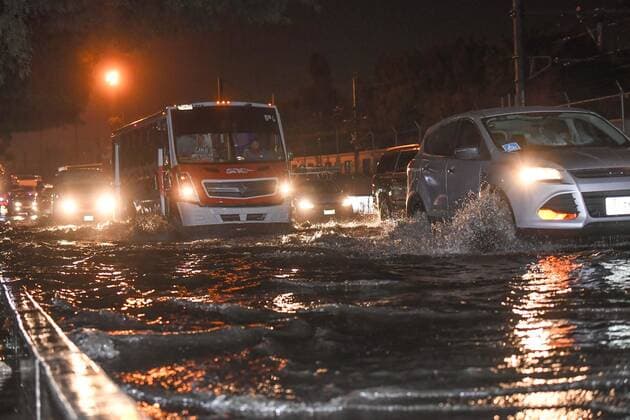 September 10, 2019 EUM20190910ACT15 JPG MEXICO CITY RainLuins CDMX After the heavy rains that occurred during the night of this Tuesday September 10, 2019 in Mexico City, some areas of the capital were affected in the image shows a flooding in the mayor Iztapalapa Photo Agency EL UNIVERSALArmando MartinezEVZ  - ZUMAu78_ 20190910_zaf_u78_081 Copyright: xElxUniversalx