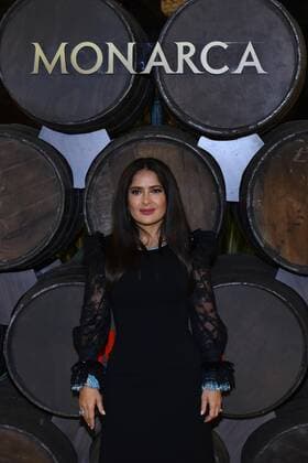 Monarca Tv Series Premiere MEXICO CITY, MEXICO - SEPTEMBER 10: Producer Salma Hayek poses for photos during a red carpet of Monarca Netflix Tv Series premiere at Antiguo Colegio de San Ildefonso on September 10, 2019 in Mexico City, Mexico  Copyright: xCarlosxTischlerx EYE_5642