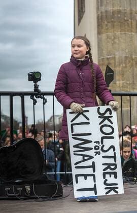 Berlin, Germany FridaysForFuture, Greta Thunberg 29 03 2019, Berlin, Germany, DEU The Swedish climate activist Greta Thunberg speaks at the FridaysForFuture Demonstration at the Brandenburg Gate Berlin Berlin Germany