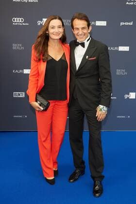 Hans Werner Meyer with Mrs Jacqueline Macaulay Award of the German Drama Prize 2019 at the Zoo Palast Berlin on 13 09 2019 German Drama Prize 2019