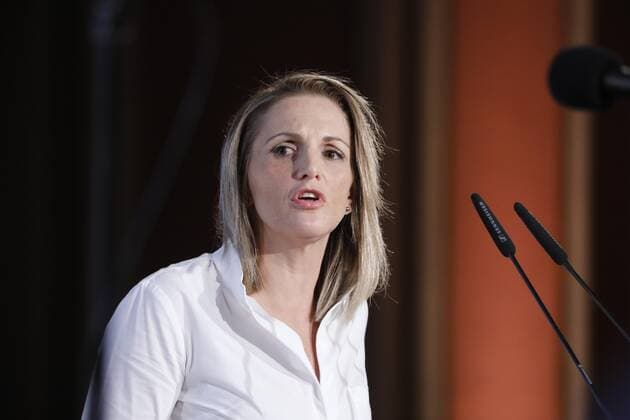 Mika Almog, granddaughter of Shimon Peres, Germany, Berlin, Rotes Rathaus , Shimon Peres Prize 2019 for Academy Leadership Competence Award ceremony on 15 09 2019 in Berlin