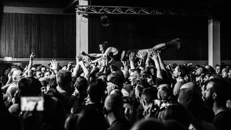 The Baboon Show gave a concert in Berlin Astra Kulturhaus The Swedish Punk Band The Baboon Show, gave a concert in Berlin Astra Kulturhaus, sold out on 15 09 2019, a concert in Berlin Astra Kulturhaus Here in the picture the singer Cecilia Boström at crowdsurfing Cecilia Boström singing , Frida Stähl bass , Niclas Svensson drums , Hakan Sörle guitar , Berlin Berlin Germany Astra Kulturhaus