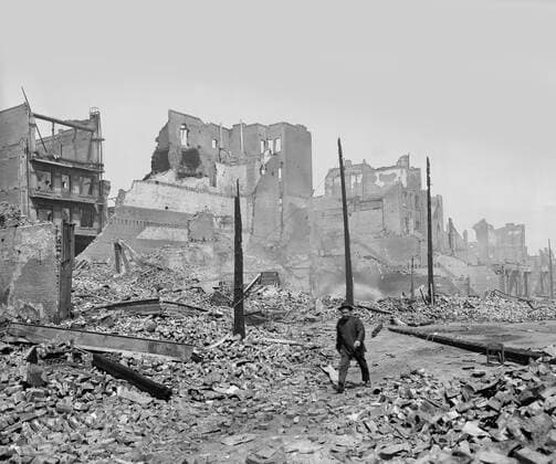 Chinatown Ruins after Earthquake, San Francisco, California, USA, Detroit Publishing Company, 1906  Copyright: CircaxImages ghi-circa00689