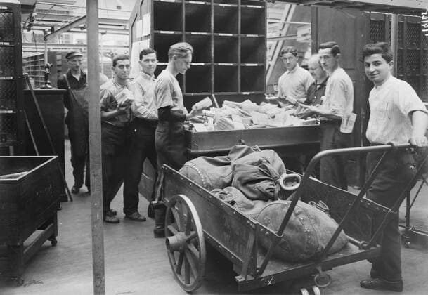 Men Sorting Mail at General Post Office, New York City, New York, USA, Bain News Service, 1914  Copyright: CircaxImages ghi-circa02839