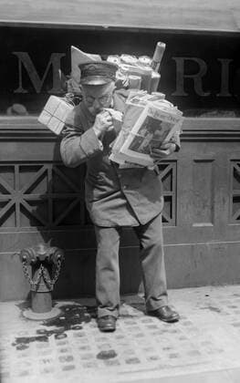 Mailman Delivering Mail and Packages, New York City, New York, USA, Bain News Service, May 1920  Copyright: CircaxImages ghi-circa02959