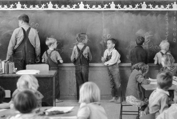 Children of Migratory Workers in Elementary School Classroom at FSA Camp, Weslaco, Texas, USA, Arthur Rothstein for Farm Security Administration, February 1942 Editorial Use Only  Copyright: CircaxImages ghi-circa04736