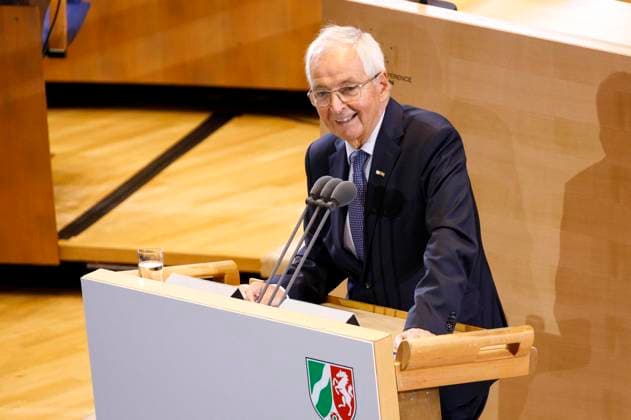 Klaus Töpfer bei der Verleihung des Staatspreises des Landes Nordrhein-Westfalen 2019 an Klaus Töpfer im WCCB. Bonn, 16.09.2019 *** Klaus Töpfer at the presentation of the State Prize of the State of North Rhine-Westphalia 2019 to Klaus Töpfer at the WCCB Bonn, 16 09 2019 Foto:xC.xHardtx xFuturexImage
