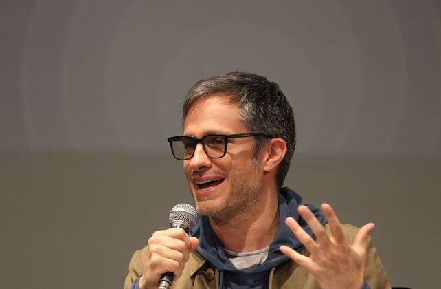 Mexican actor Gael Garcia Bernal smiles during a press conference in Mexico City, Mexico, 17 September 2019. Among the Mexican society there was a before and an after of the earthquakes that shook center and south of the country in September 2017, Garcia Bernal said Tuesday during the presentation of the Reconstructions documentary project made by his Ambulante organization. The artist also said that with the current Federal Government a lot of things changed in the attention to the victims. Gael Garcia says that there was a before and after of the 2017 earthquakes in Mexico !ACHTUNG: NUR REDAKTIONELLE NUTZUNG!  Copyright: xMarioxGuzmánx AME8681 20190918-637043740845240897