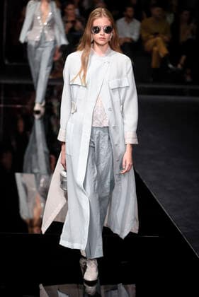Milan Fashion Week, Women Spring Summer 2020. Milan, Women s Fashion, Spring Summer 2020. Emporio Armani catwalk. Pictured: model  Copyright: xSimonaxChiocciax xIPAx xFotosickix
