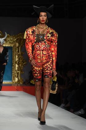Milan Fashion Week, Women Spring Summer 2020. Milan, Women s Fashion, Spring Summer 2020. Moschino catwalk Pictured: Joan Smalls  Copyright: xBlufotox xIPAx xFotosickix