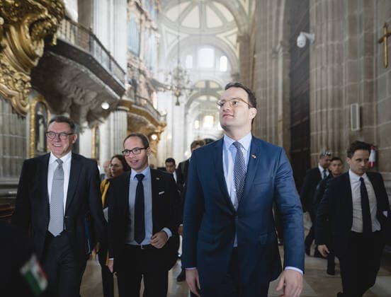 Federal Minister of Health Jens Spahn CDU As part of a tour of the historic city centre of Mexico City on 20 09 2019 Mexico City Mexico City Mexico Copyright: xXanderxHeinl photothek.netx