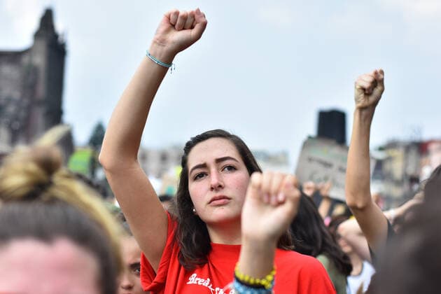 Friday for Future: protest against climate change People take part during a march in protest against climate change impulsed by global strike called Friday for Future at Reforma Avenue on September 20, 2019 in Mexico City, Mexico. around almost 100 countries mobilizations were carried out to combat climate change. The activist movement is led by young people who begin to transcend their ideals globally.  Copyright: xCarlosxTischlerx EYE_2422
