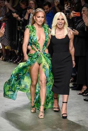 Milan Fashion Week, Women Spring Summer 2020. Milan, Women s Fashion, Spring Summer 2020.Versace catwalk Pictured: Jennifer Lopez Donatella Versace  Copyright: xSimonaxChiocciax xIPAx xFotosickix