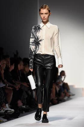 Milan Fashion Week, Women Spring Summer 2020. Milan, Women s Fashion, Spring Summer 2020. ERMANNO SCERVINO catwalk. Pictured: model  Copyright: xSimonaxChiocciax xIPAx xFotosickix