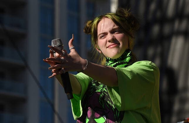 September 21, 2019, Las Vegas, NV, USA: LAS VEGAS, NEVADA - SEPTEMBER 21: Billie Eilish performs onstage during the Daytime Stage at the 2019 iHeartRadio Music Festival held at the Las Vegas Festival Grounds on September 21, 2019 in Las Vegas, Nevada. Photo: imageSPACE Las Vegas USA - ZUMAs181 20190921_zea_s181_315 Copyright: xImagespacex