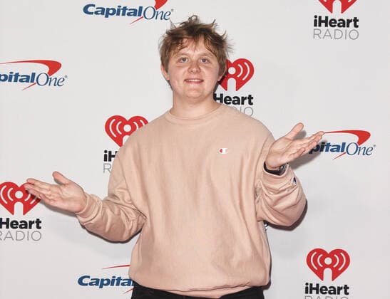 September 22, 2019, Las Vegas, NV, USA: LAS VEGAS, NV - SEPTEMBER 21: Lewis Capaldi attends the iHeartRadio Music Festival at T-Mobile Arena on September 21, 2019 in Las Vegas, Nevada. Photo: imageSPACE Las Vegas USA - ZUMAs181 20190922_zea_s181_051 Copyright: xImagespacex