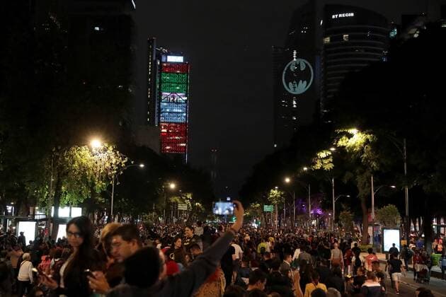 September 21, 2019 EUM20190922ESP01 JPG MEXICO CITY Batman DayBatman Batisenal Aspects of the Batisenal projected in the Reform Tower on Reform Promenade by Batman Day, the night of August 21, 2019 Photo Agency EL UNIVERSALJuan BoitesEELG  - ZUMAu78_ 20190921_zaf_u78_100 Copyright: xElxUniversalx