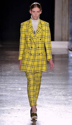 Entertainment Themen der Woche KW39 Entertainment Bilder des Tages Milan Fashion Week - Ultrachic Modenschau Moda Donna, Ultrachic fashion show at the Arengario (Maurizio Maule Fotogramma, Milan - 2019-09-23) p.s. la foto e utilizzabile nel rispetto del contesto in cui e stata scattata, e senza intento diffamatorio del decoro delle persone rappresentate  Copyright: xMaurizioxMaulex xFOTOGRAMMAx