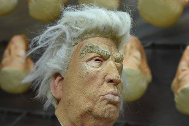 Donald Trump latex mask manufacturing MEXICO CITY, MEXICO - SEPTEMBER 23: A worker is seen painting a mask of U.S president Donald Trump to finish the process of manufacturing of the latex mask at REV Latex Mask factory on September 23, 2019 in Cuernavaca, Mexico  Copyright: xIlianaxSuarezx EYE_9735