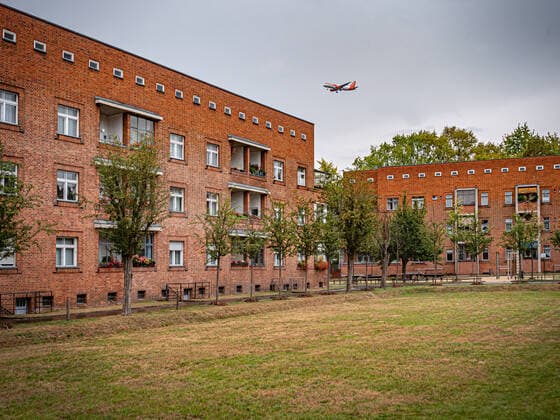 Berlin Mitte OT Wedding Schillerpark Estate, part of the UNESCO World Heritage Site, Berlin Modernist Housing Estates, built in 1924 1930 by Bruno Taut, lies between Barfusstrasse, Bristolstrasse, Corker and Dubliner Strasse Berlin Wedding