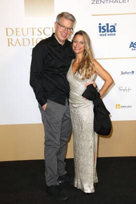 Frank Thelen and his wife Nathalie Thelen Sattler at the German Radio Prize 2019 on 25 09 2019 in Hamburg German Radio Prize 2019 in Hamburg